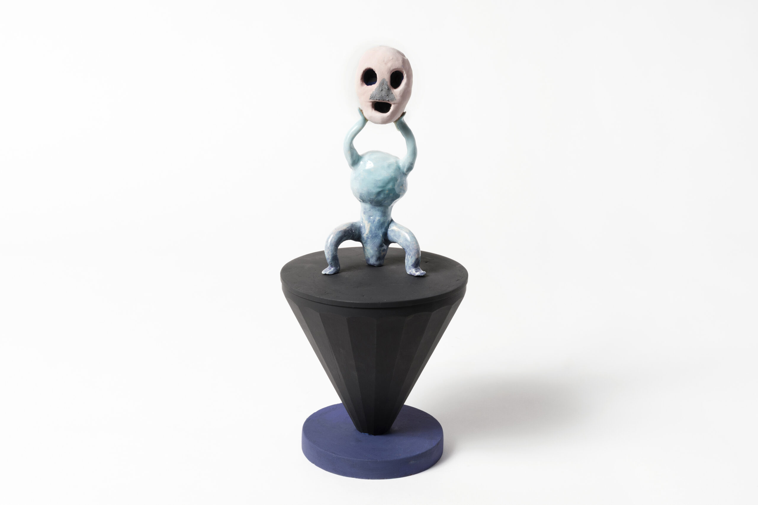 Warre Mulder
Tibetan End (2025)
41 x 18 x 18 cm
Ceramics, acrylic resin, epoxy, paint